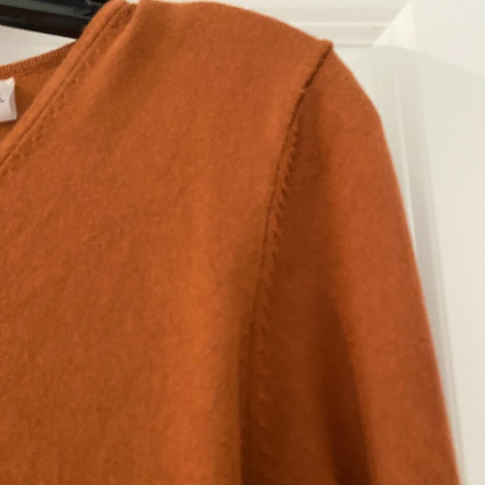 Tahari Sweater Sz. Medium - Picture 4 of 4